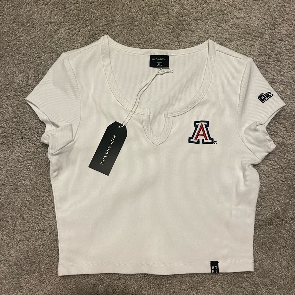 Arizona Cropped White Tee